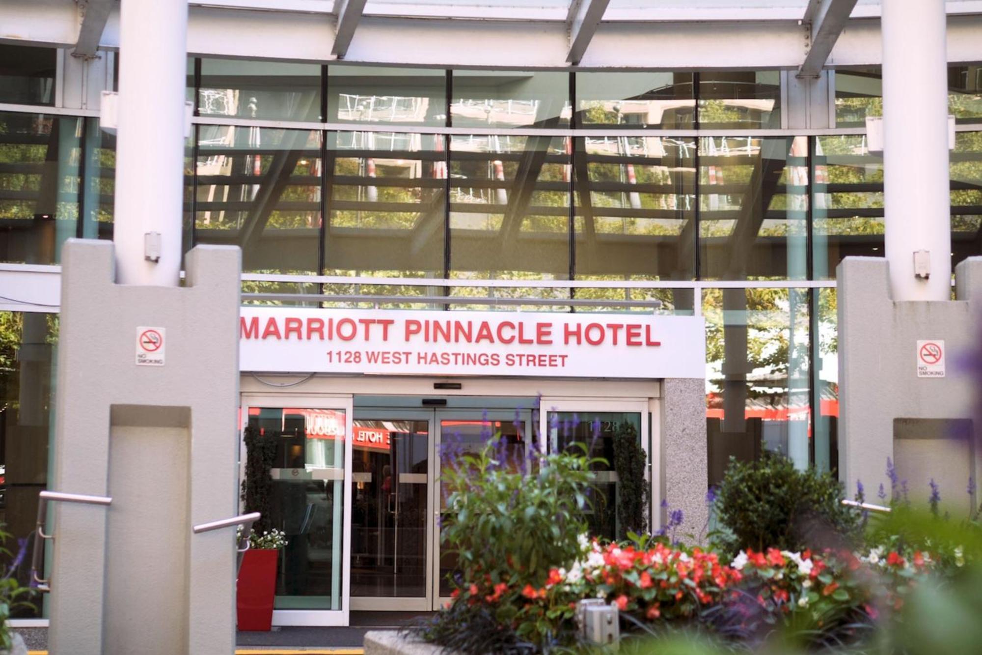 Vancouver Marriott Pinnacle Downtown Hotel Buitenkant foto